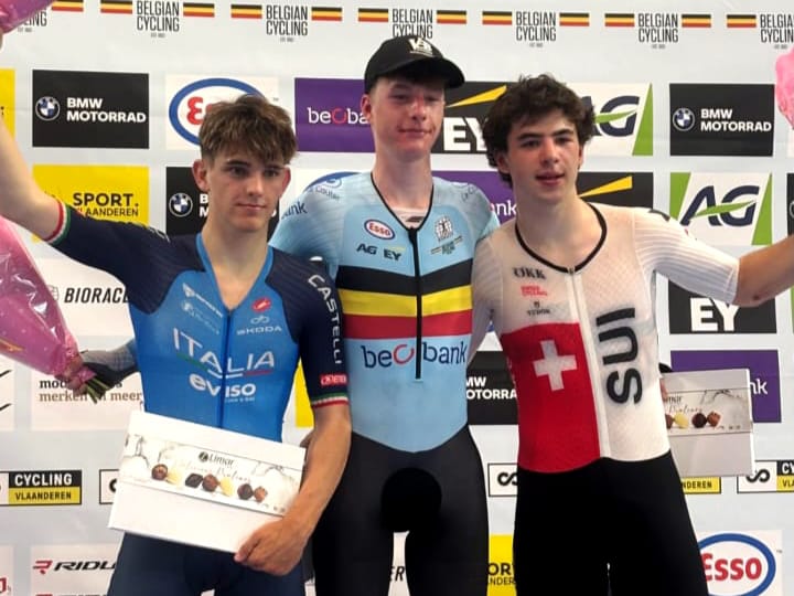 debutto-azzurro-padovan